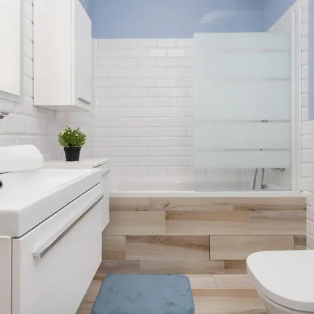 דירה Pastel Lawendowe Wzgorze With Balcony And Parking By Renters *