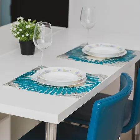 Pastel Lawendowe Wzgorze With Balcony And Parking By Renters דירה